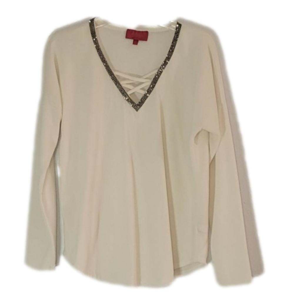 WOMENS JENNIFER LOPEZ IVORY LONG SLEEVE V NECK SWEATER